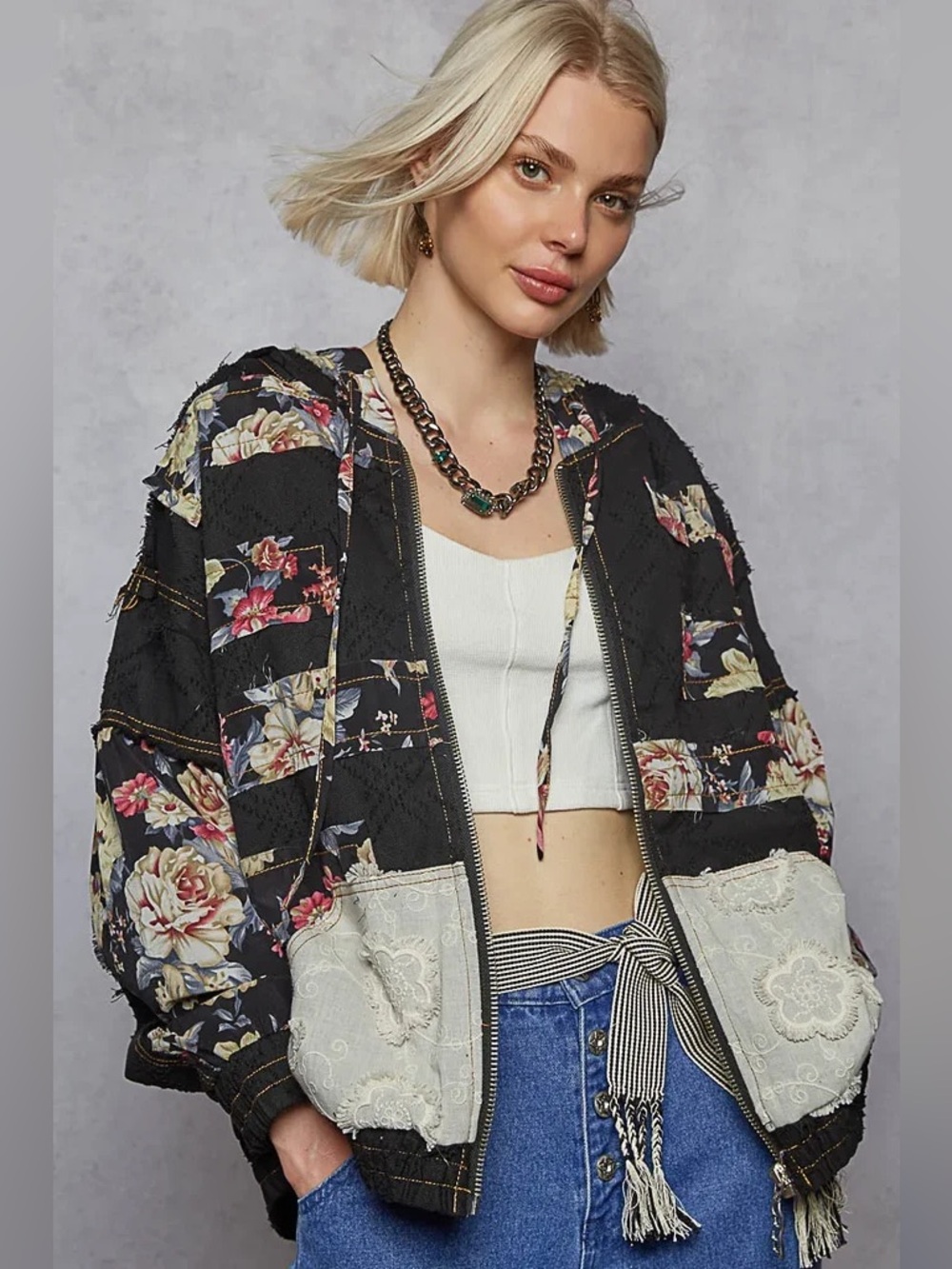 POL Floral Patchwork & Lace Bomber Jacket - Black size medium